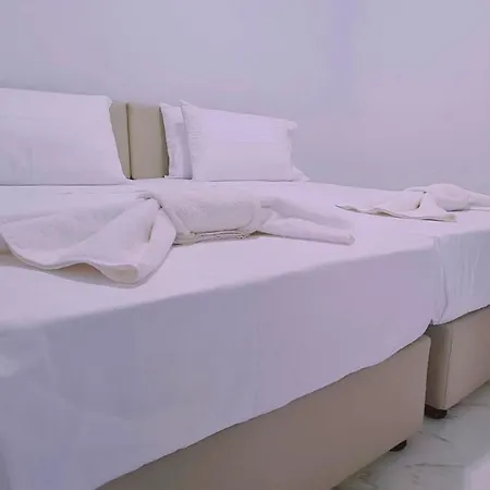 Femia * Ajía Nápa